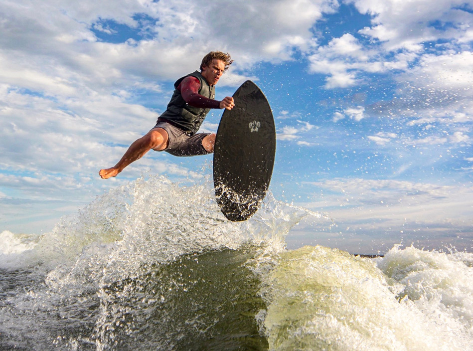 Wake Surfing Vancouver